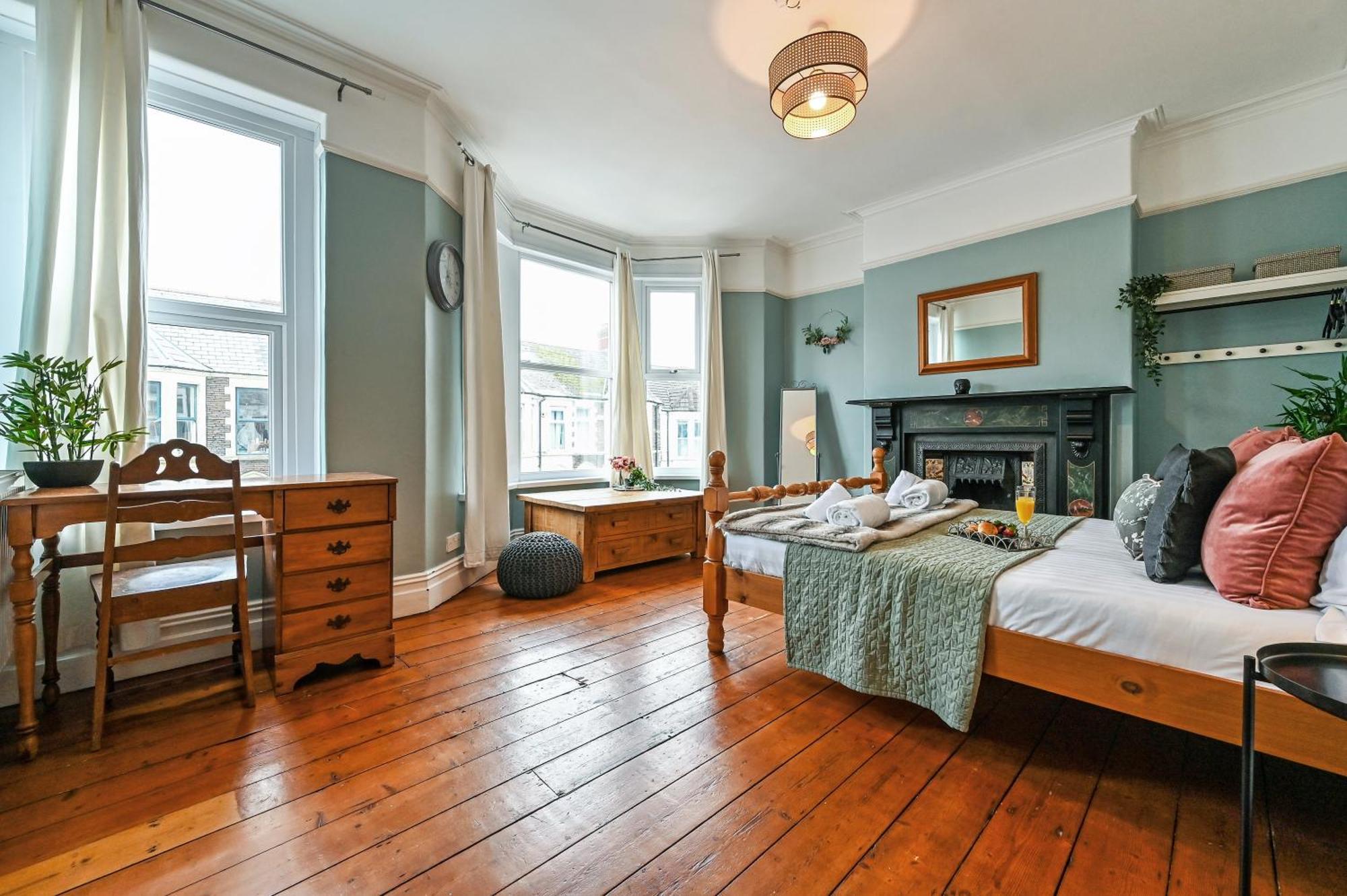 Villa Beautiful Townhouse, Great Location - Pet Friendly Cardiff Exterior foto